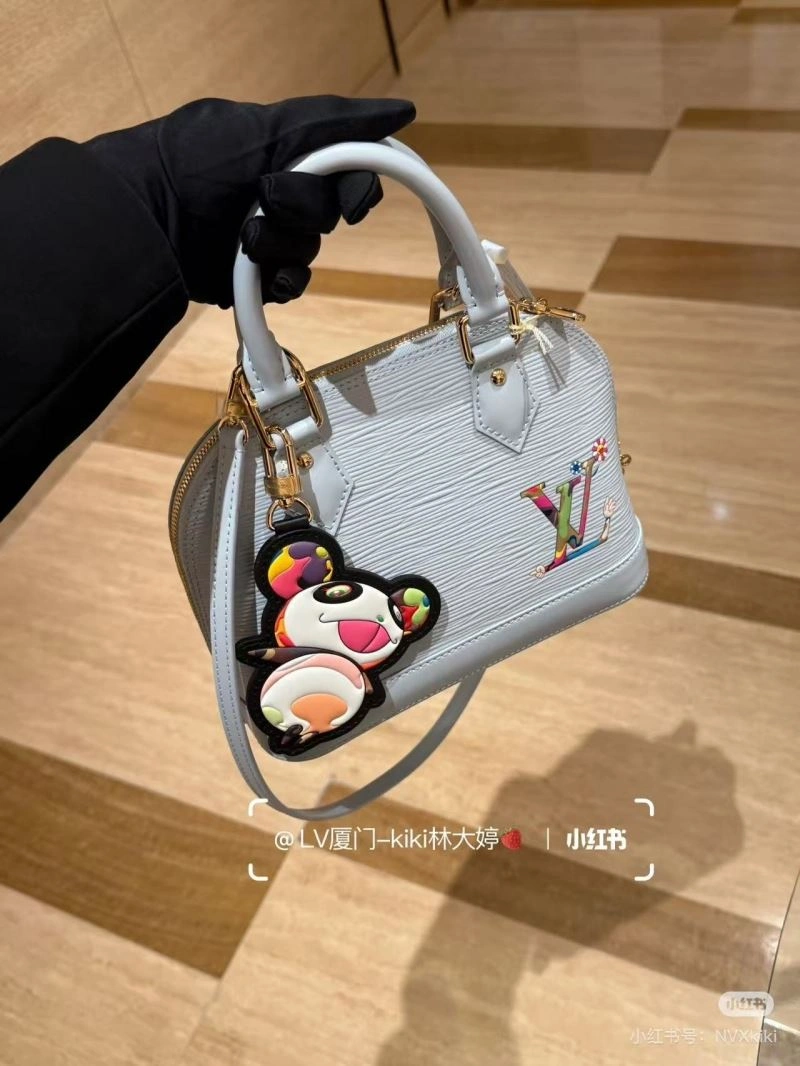 Louis Vuitton Keychains Casual 265216