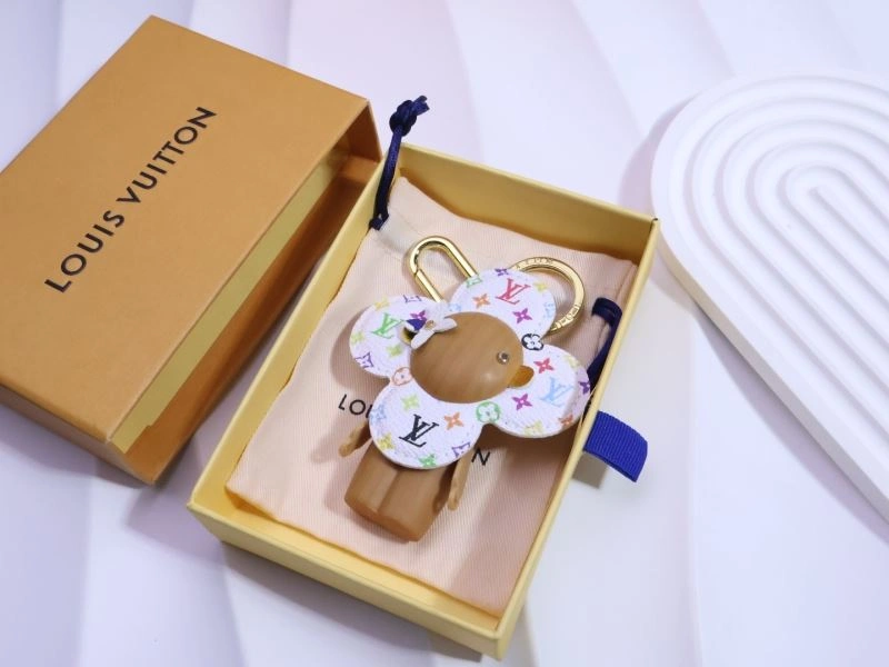UrbanChic Louis Vuitton Keychains 265190