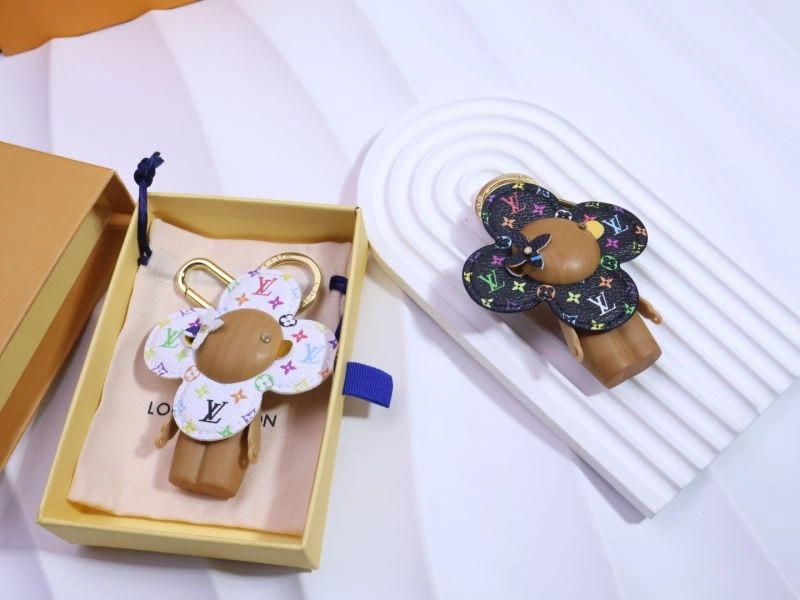UrbanChic Louis Vuitton Keychains 265190