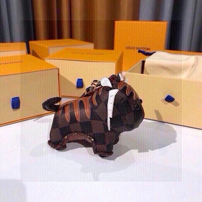 Louis Vuitton Keychains UrbanChic 265187