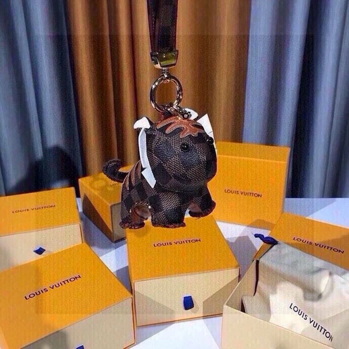 Louis Vuitton Keychains UrbanChic 265187