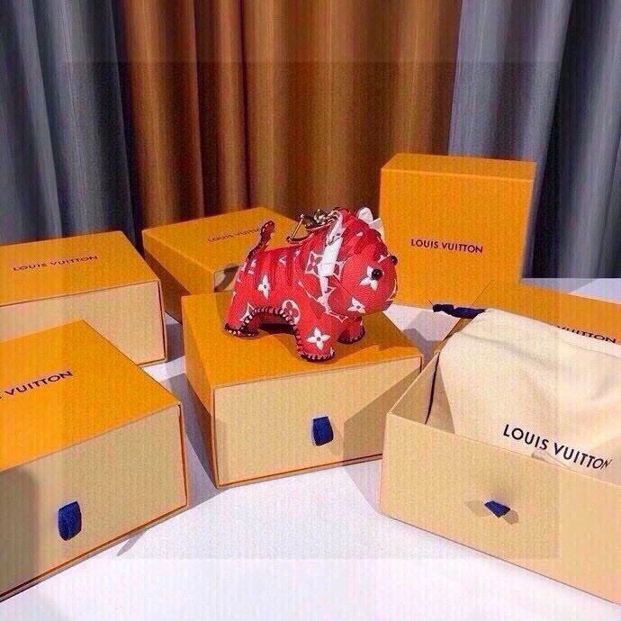 Louis Vuitton Keychains Sophisticated 265163