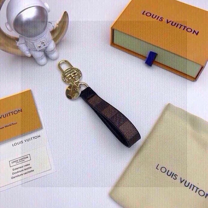Louis Vuitton Keychains Seasonal 265167