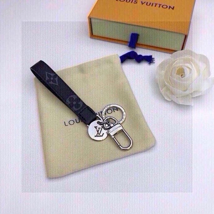 Louis Vuitton Keychains Youthful 265175