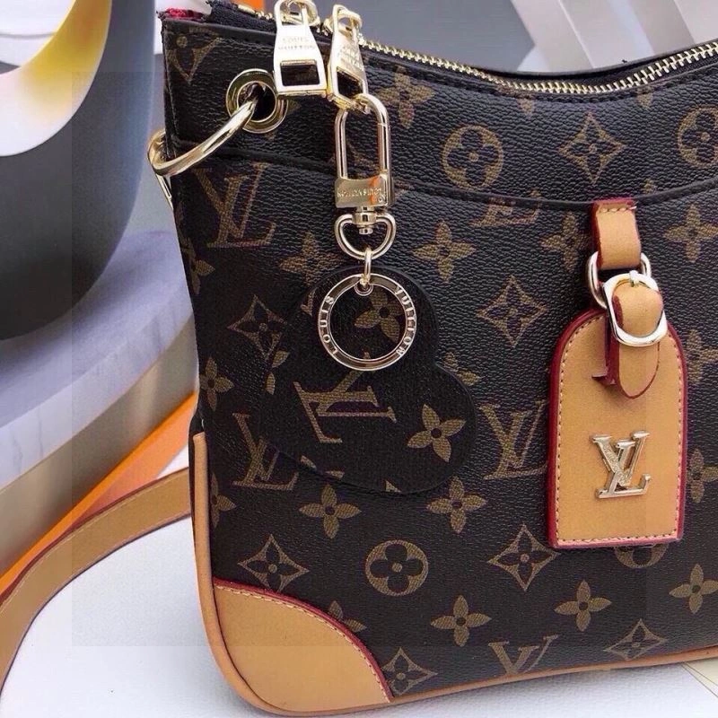 Bright Louis Vuitton Keychains 265157