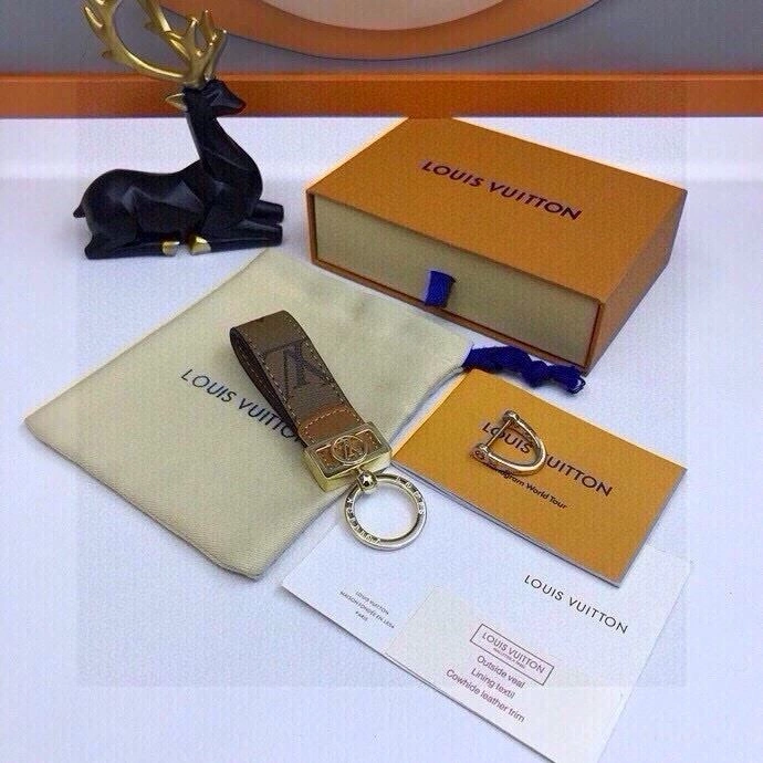 Louis Vuitton Keychains Snug 265154