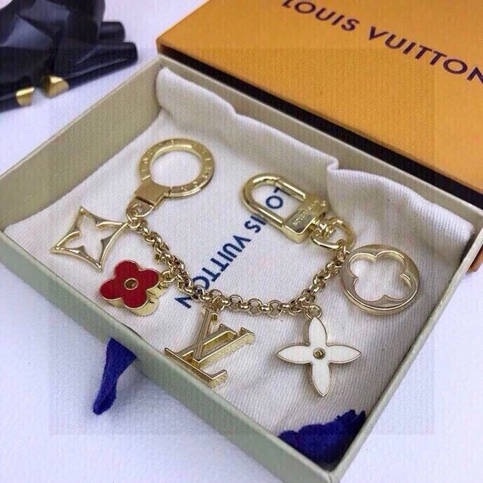 StreetReady Louis Vuitton Keychains 265140