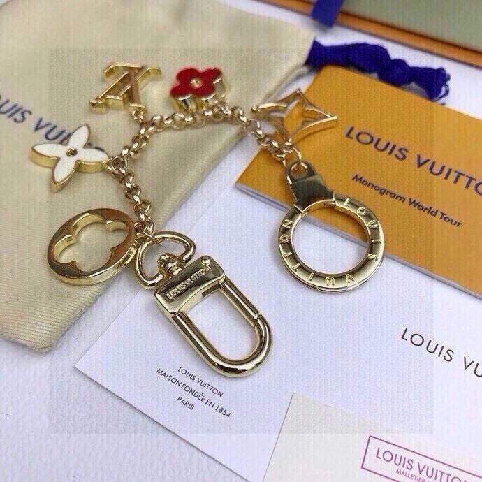 StreetReady Louis Vuitton Keychains 265140