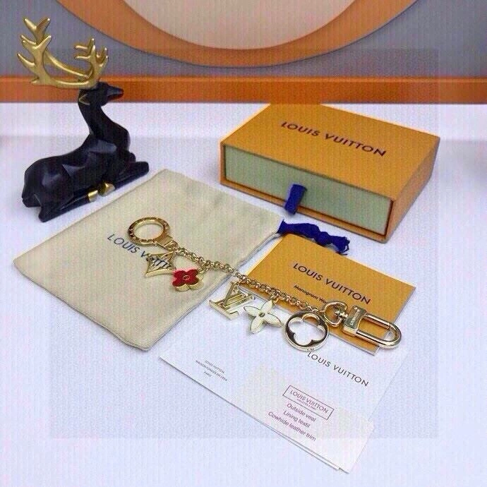 StreetReady Louis Vuitton Keychains 265140