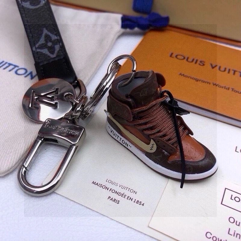 Louis Vuitton Keychains Unique 265139