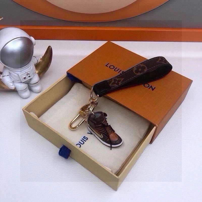 Louis Vuitton Keychains Premium 265128