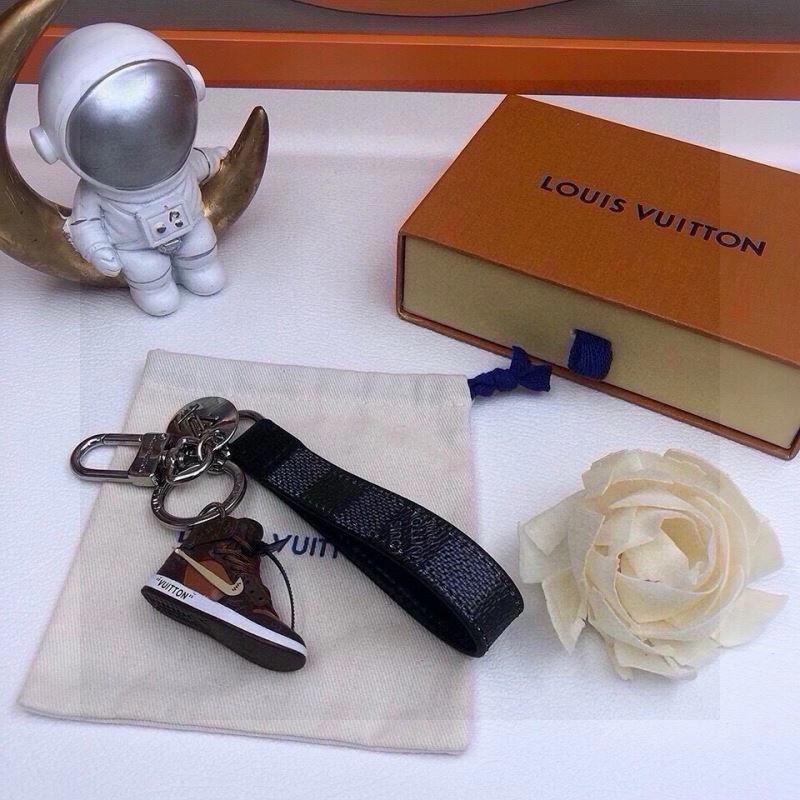 Louis Vuitton Keychains SmoothTexture 265135