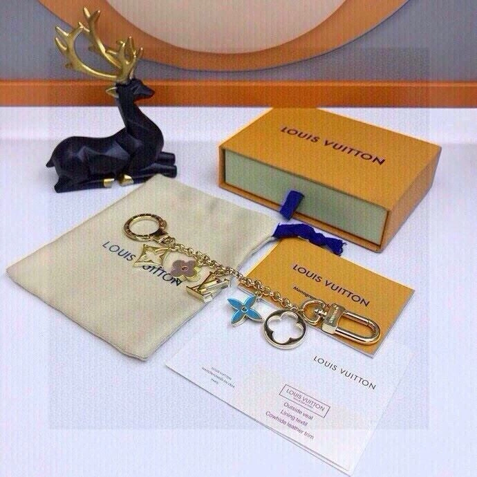 Louis Vuitton Keychains ModernLook 265130