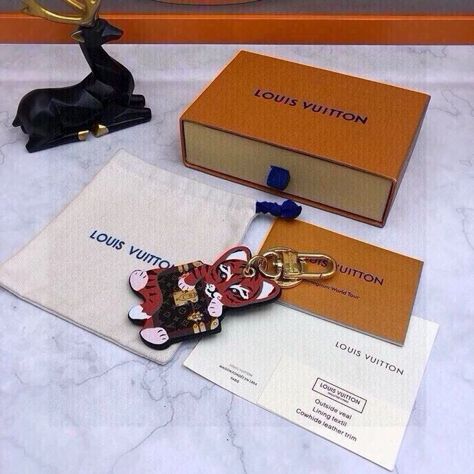 GoodFit Louis Vuitton Keychains 265133
