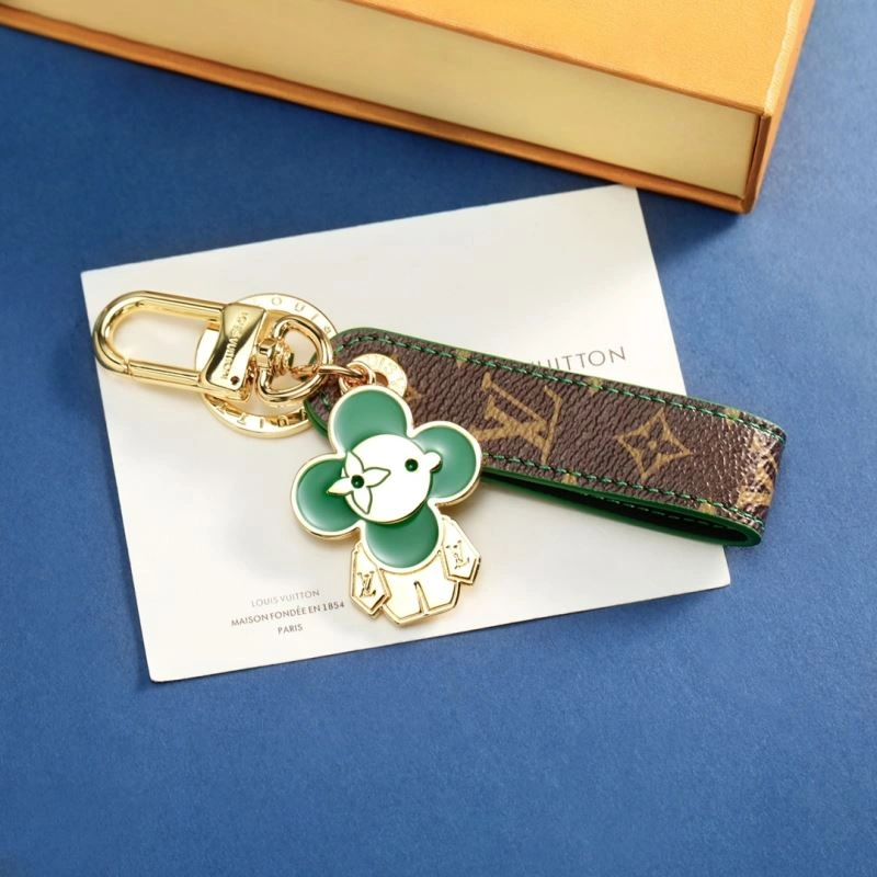 Louis Vuitton Keychains Effortless 265127