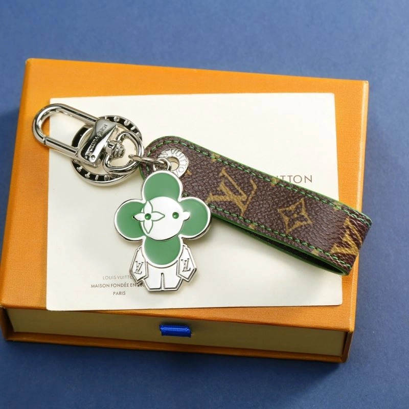 Louis Vuitton Keychains Effortless 265127