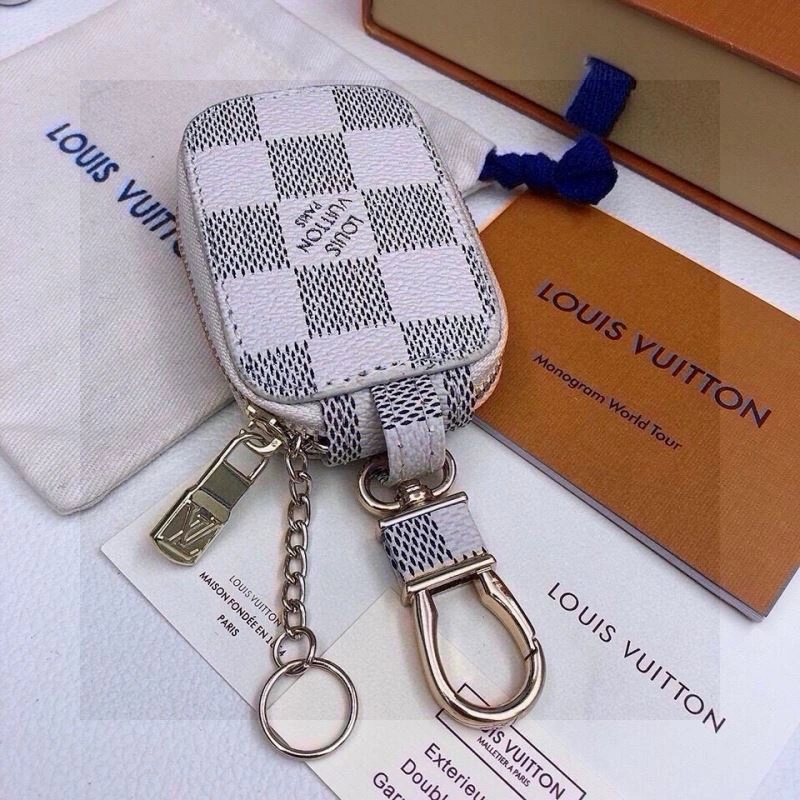Sophisticated Louis Vuitton Keychains 265113
