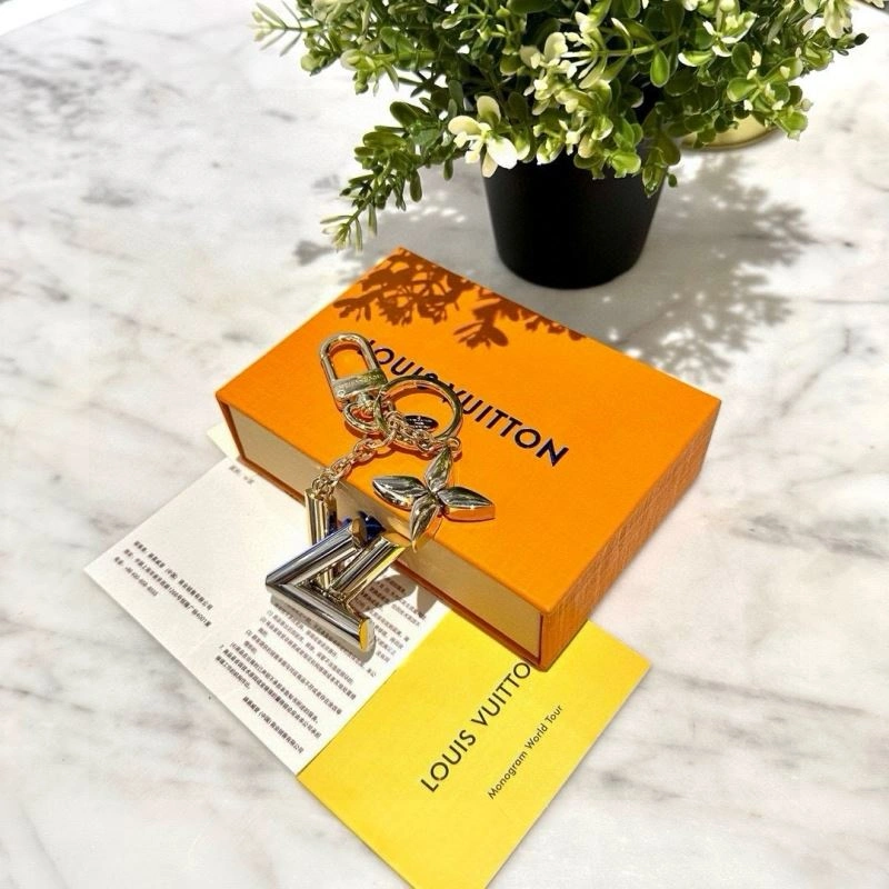 Louis Vuitton Keychains Affordable 265114