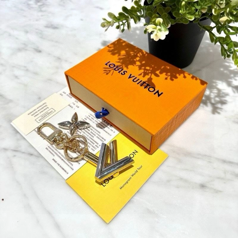 Louis Vuitton Keychains Affordable 265114