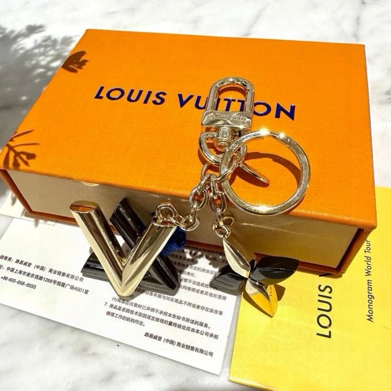 Louis Vuitton Keychains FreshLook 265123