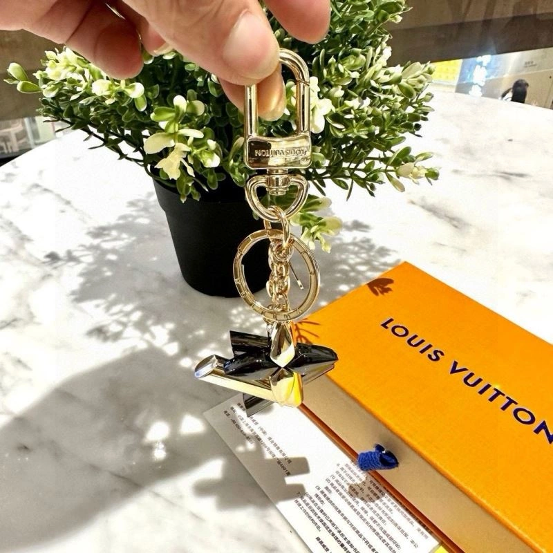 Louis Vuitton Keychains FreshLook 265123