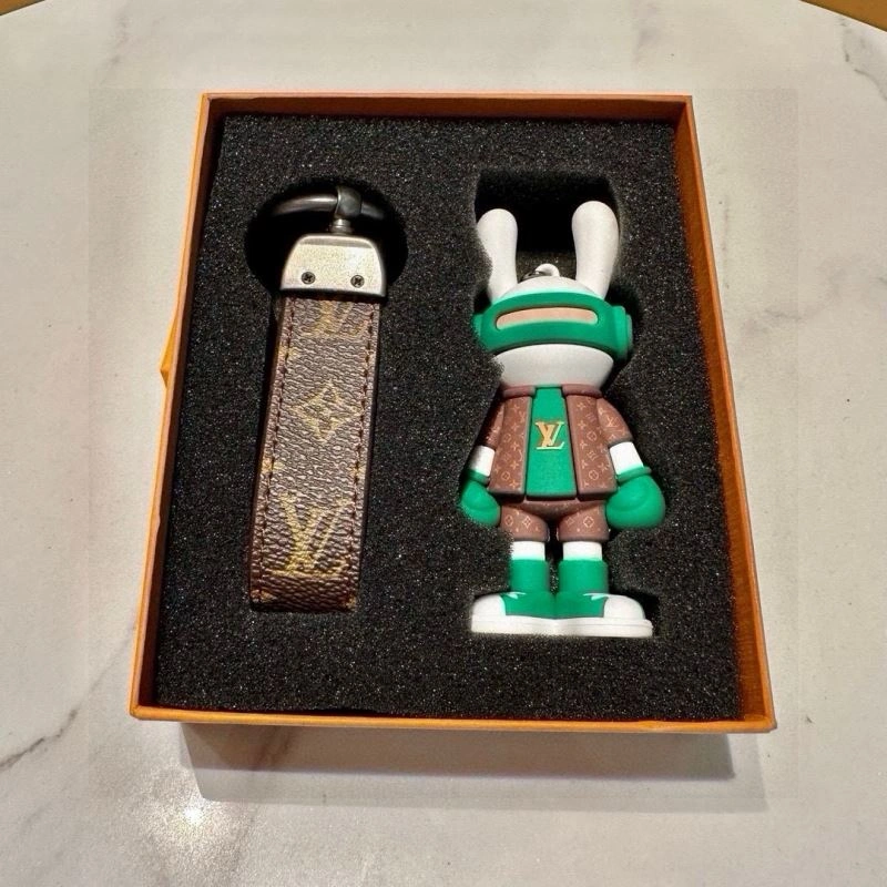 Stylish Louis Vuitton Keychains 265112