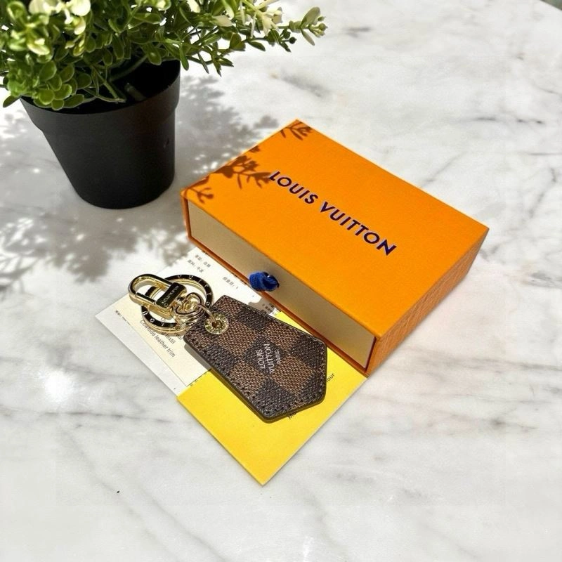 Louis Vuitton Keychains Flexible 265101