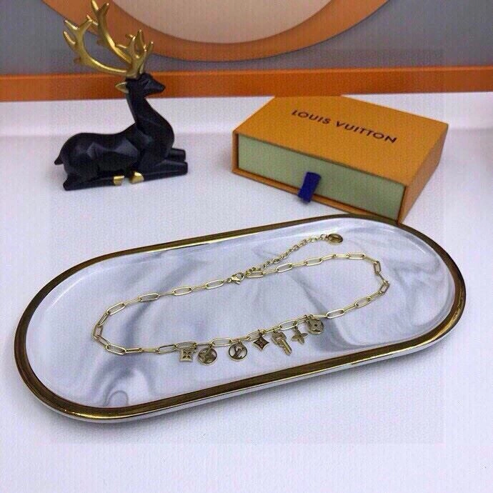 Trendsetting Louis Vuitton Keychains 265097