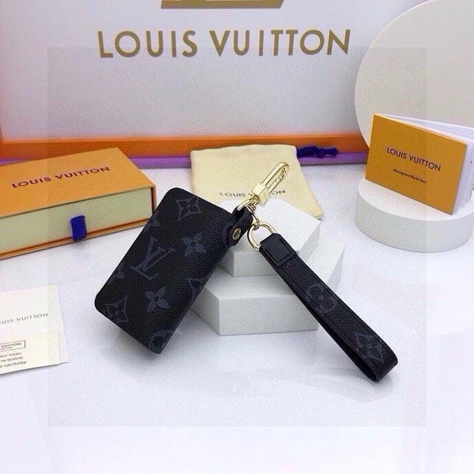 Louis Vuitton Keychains Supportive 265096