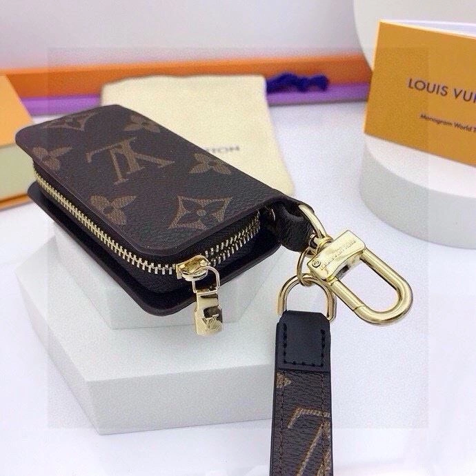 RelaxedFit Louis Vuitton Keychains 265085