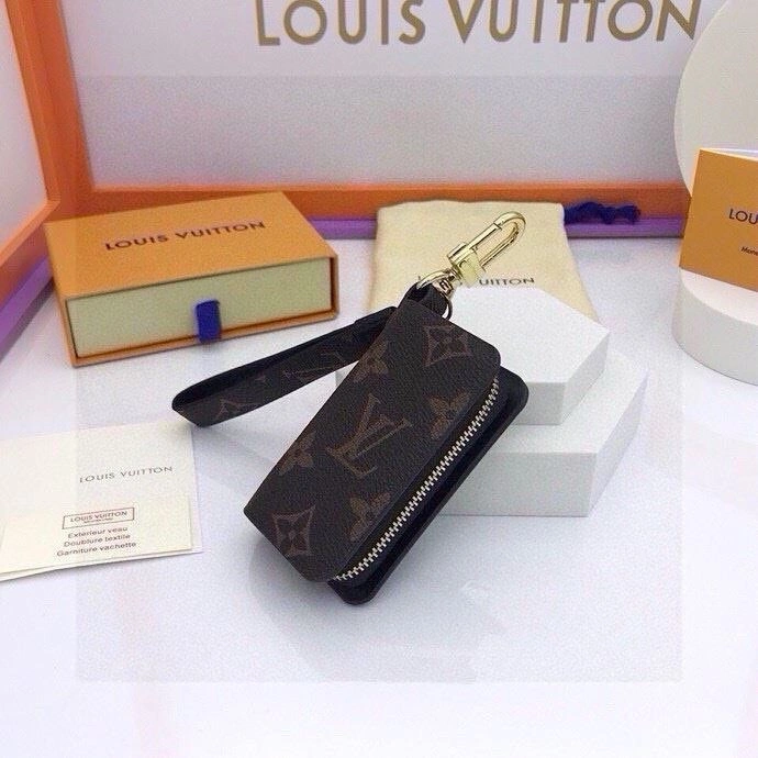 RelaxedFit Louis Vuitton Keychains 265085