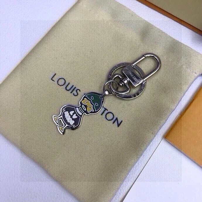 FlexibleFit Louis Vuitton Keychains 265070