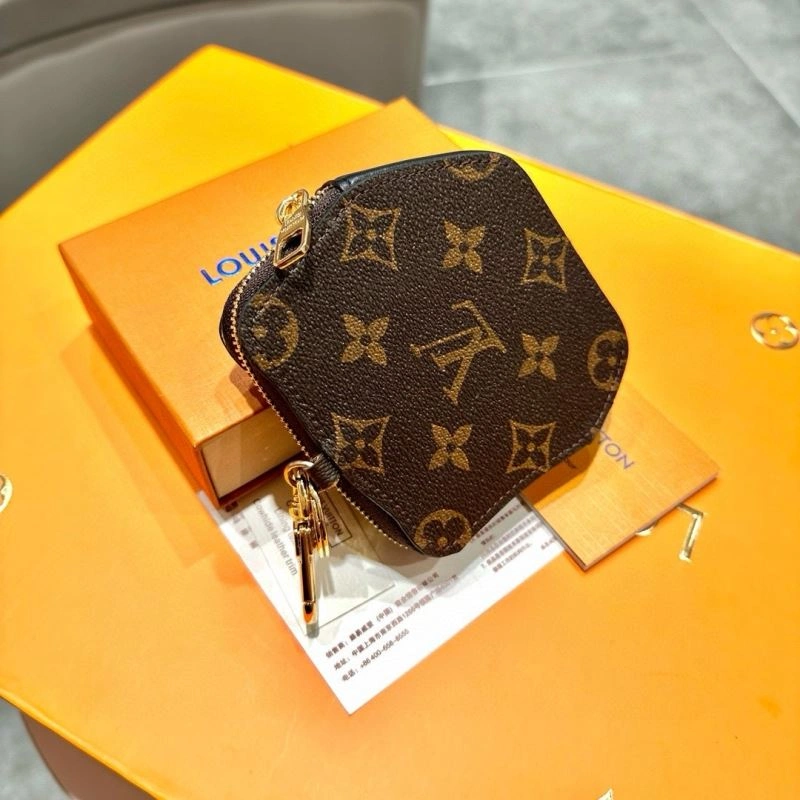 Louis Vuitton Keychains Attractive 265095