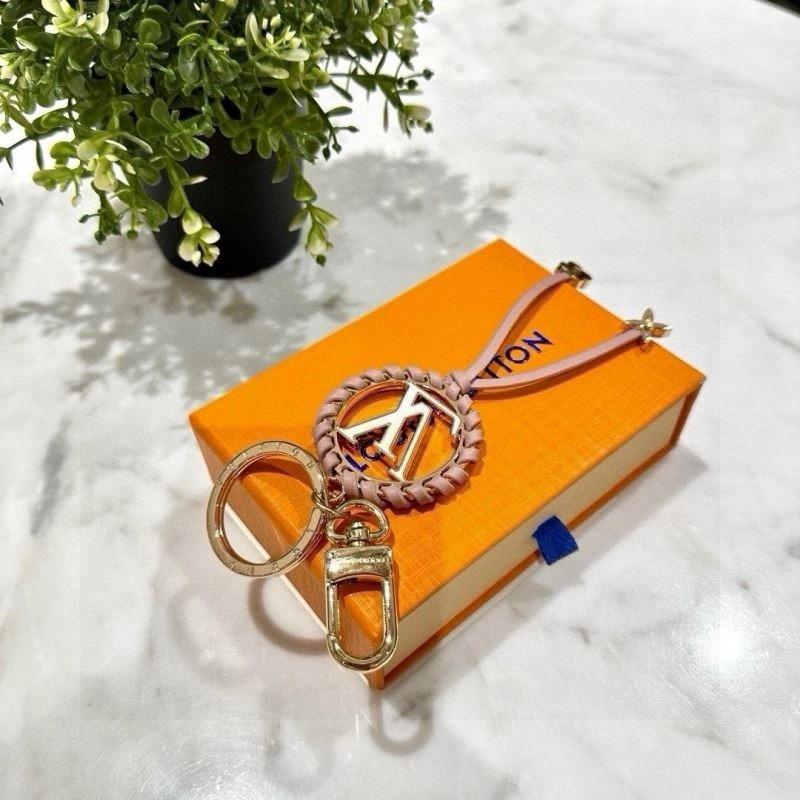 Unisex Louis Vuitton Keychains 265093