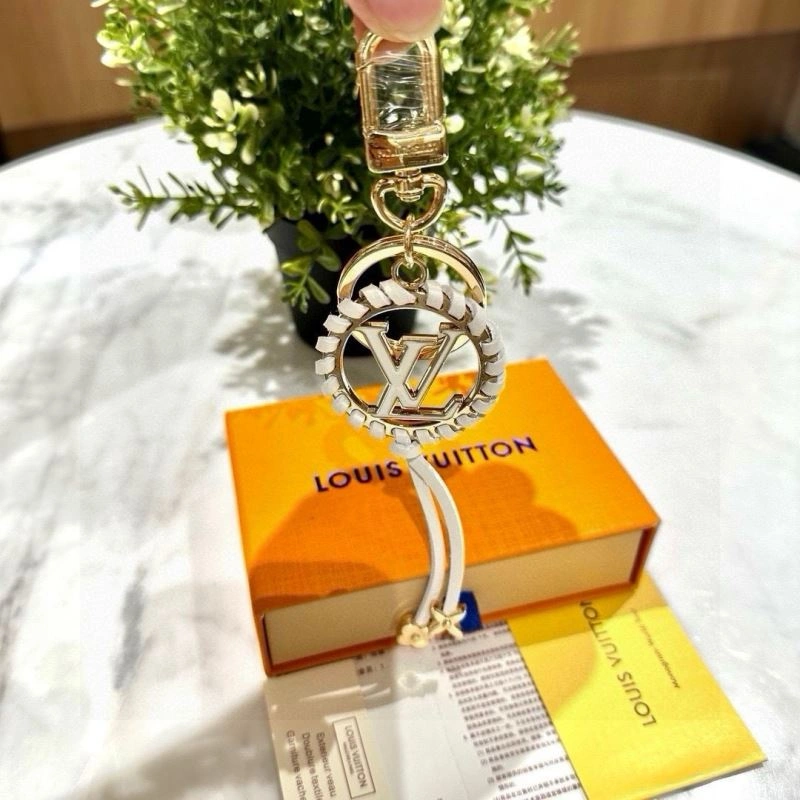 Comfortable Louis Vuitton Keychains 265078