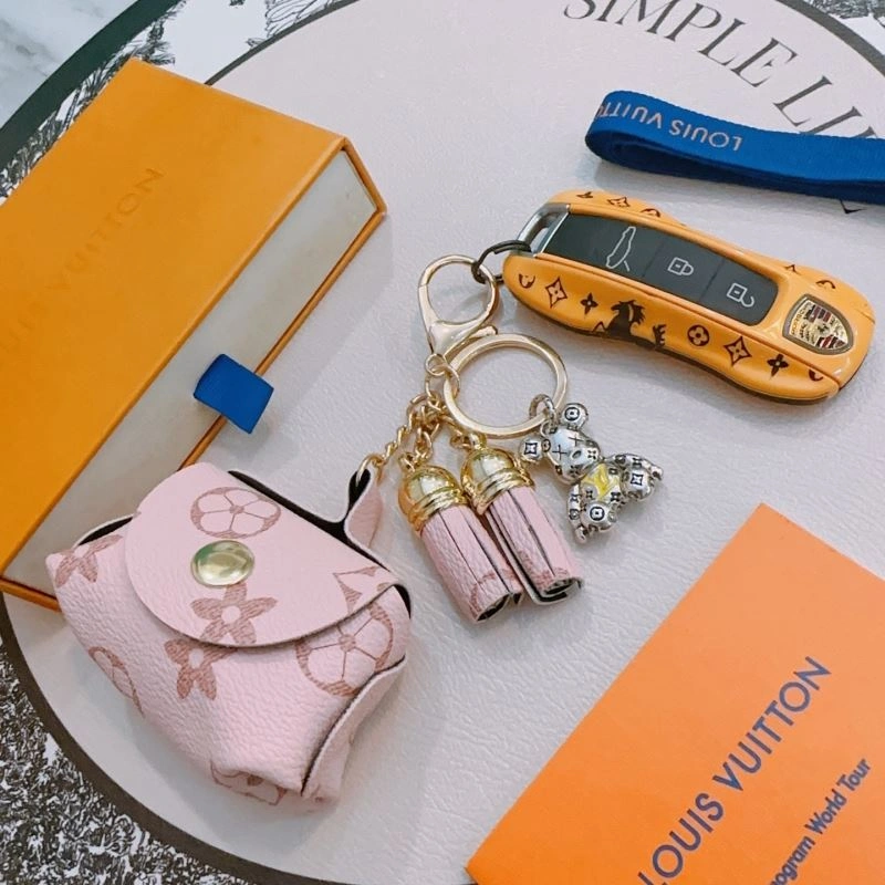 StreetReady Louis Vuitton Keychains 265064
