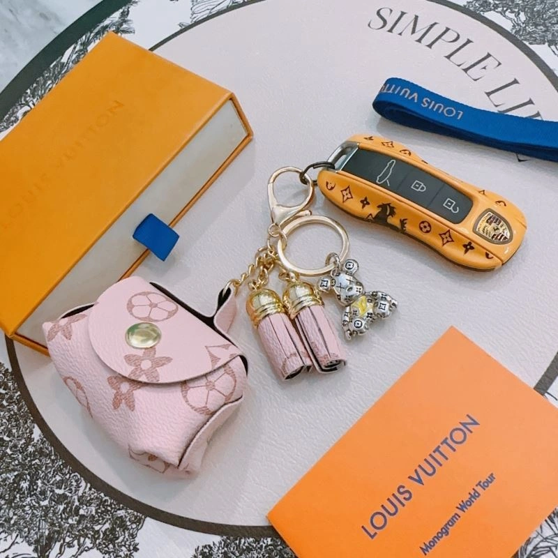 StreetReady Louis Vuitton Keychains 265064