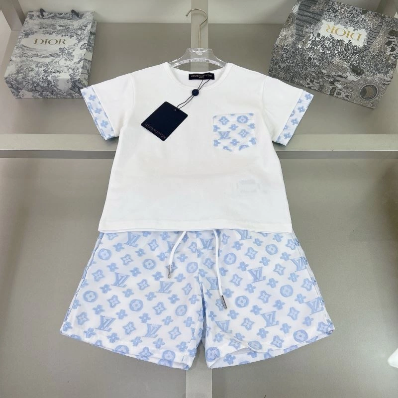 Classic Louis Vuitton Kids 132239