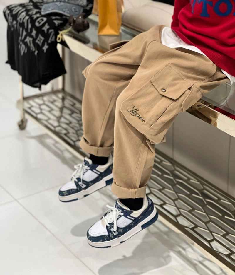 Contemporary Louis Vuitton Kids 132229