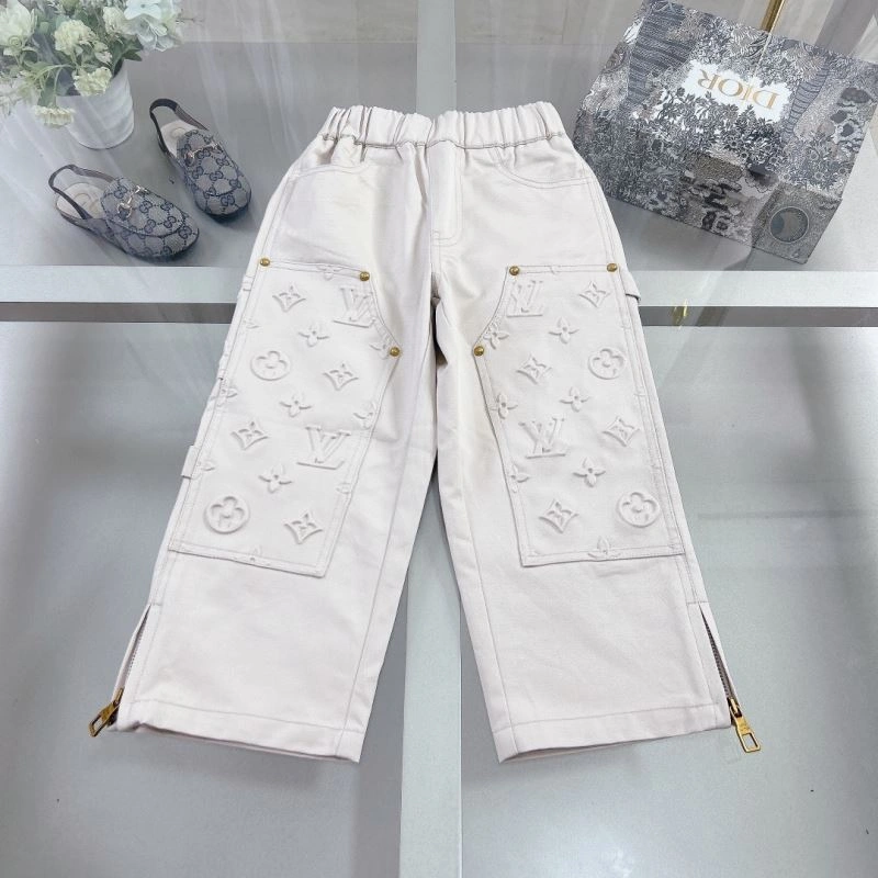 Trendsetting Louis Vuitton Kids 132224