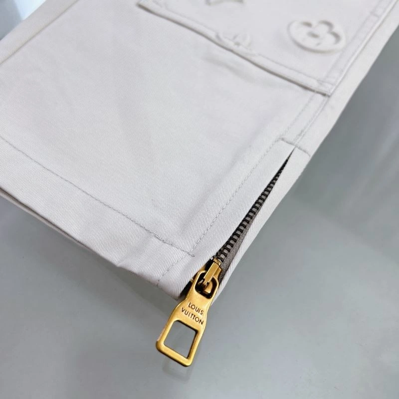 Trendsetting Louis Vuitton Kids 132224
