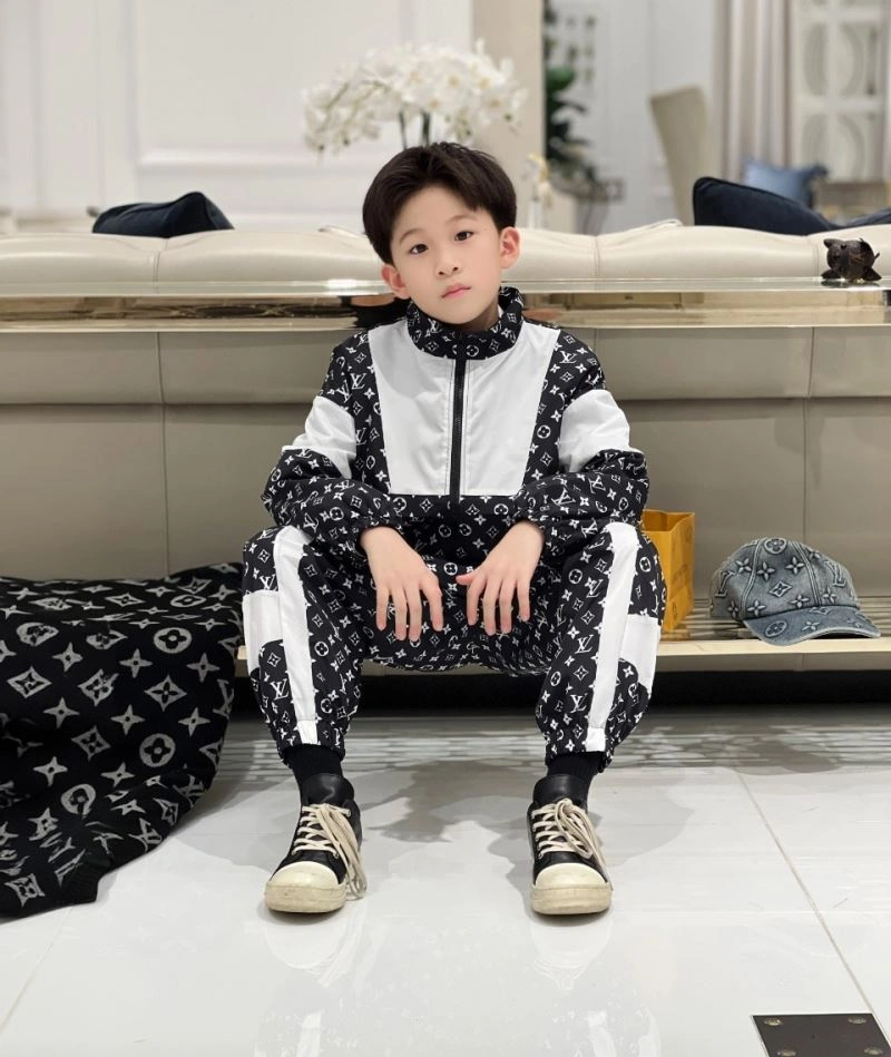 Soft Louis Vuitton Kids 132223