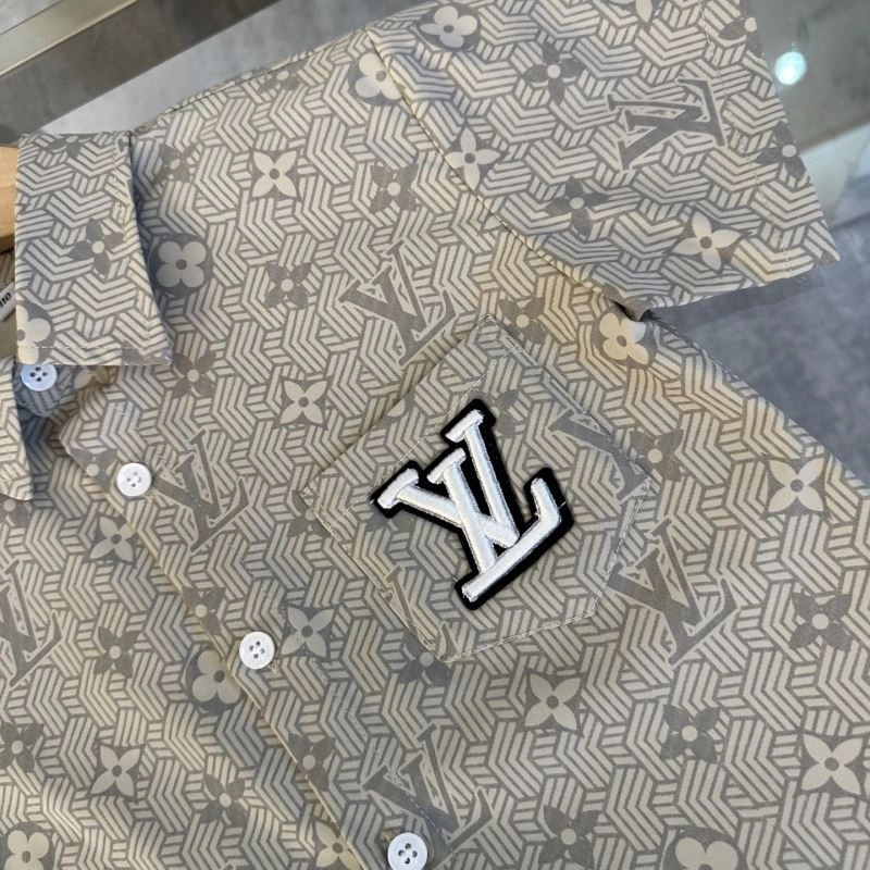 UrbanChic Louis Vuitton Kids 132215
