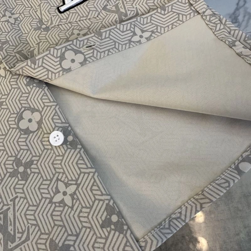 UrbanChic Louis Vuitton Kids 132215