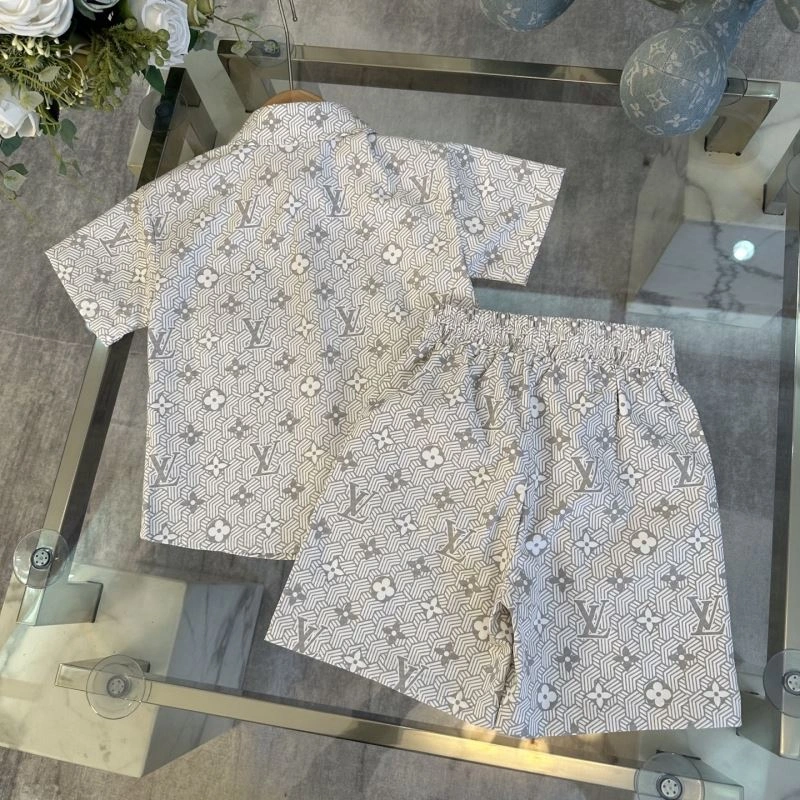 Louis Vuitton Kids Sleek 132195