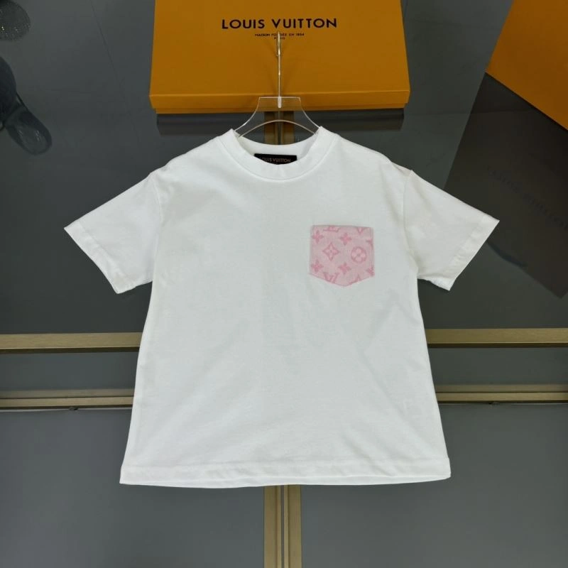 Versatile Louis Vuitton Kids 132202
