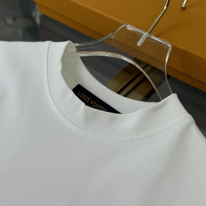 Versatile Louis Vuitton Kids 132202