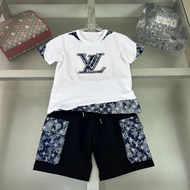 WeatherProof Louis Vuitton Kids 132207