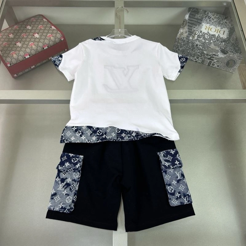 WeatherProof Louis Vuitton Kids 132207
