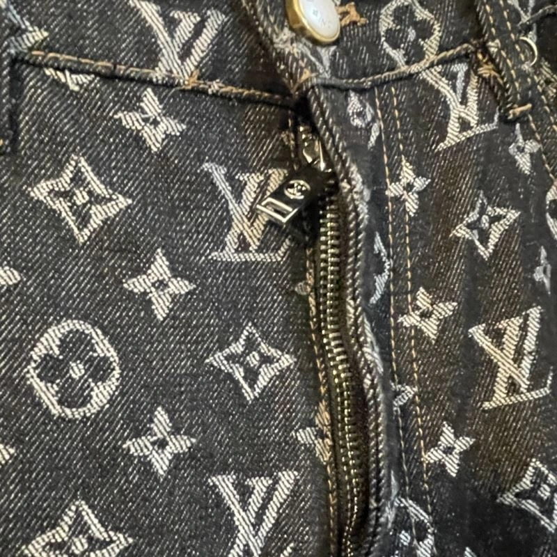 Louis Vuitton Long Pants Tailored 138686
